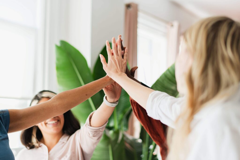 Group of people attending benzo rehabs california.