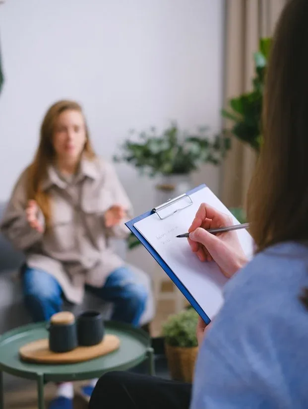 cocaine addiction treatment program california | cropped pexels shvets production 7176036 1